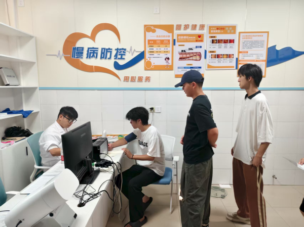 启天配资 怀宁县雷埠乡：征兵初检氛围浓，把好首关送精兵_大皖新闻 | 安徽网